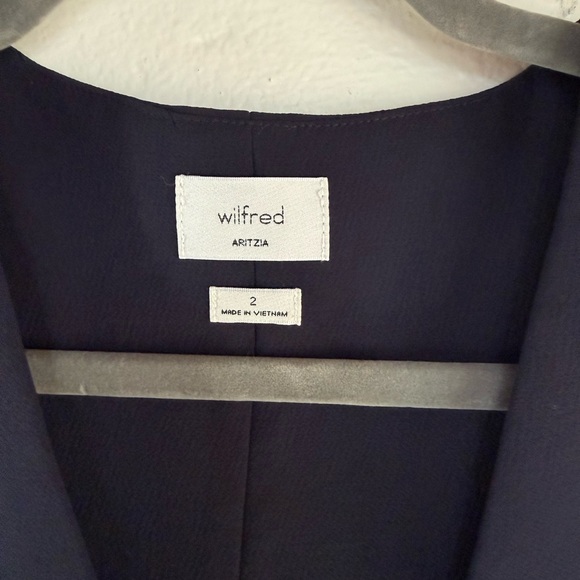 Wilfred Aritzia Deniro Vest - (Re)ssential - Picture 5 of 6